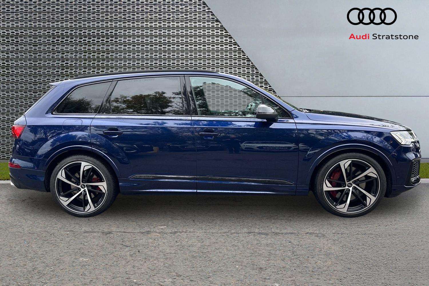 Used Audi Q7 2023 for sale - 76272177: Photo 4