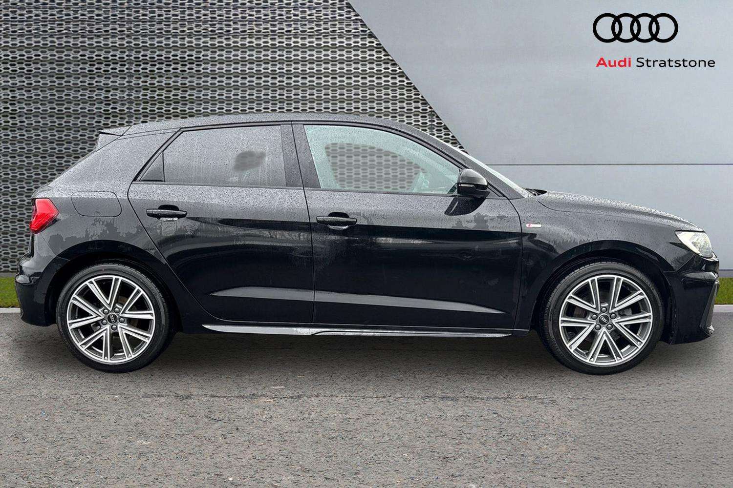 Used Audi A1 2024 for sale - 77011063: Photo 4