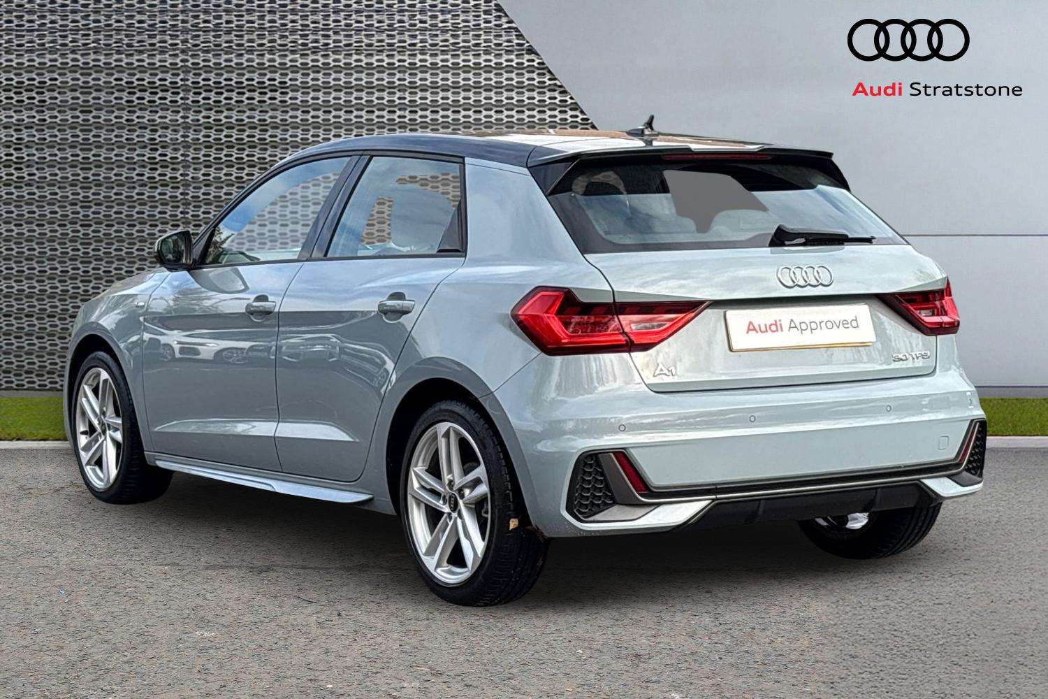 Used Audi A1 2023 for sale - 76339637: Photo 3