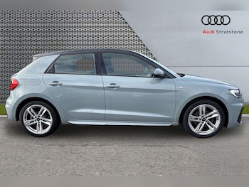 Used Audi A1 2023 for sale - 76339637: Photo