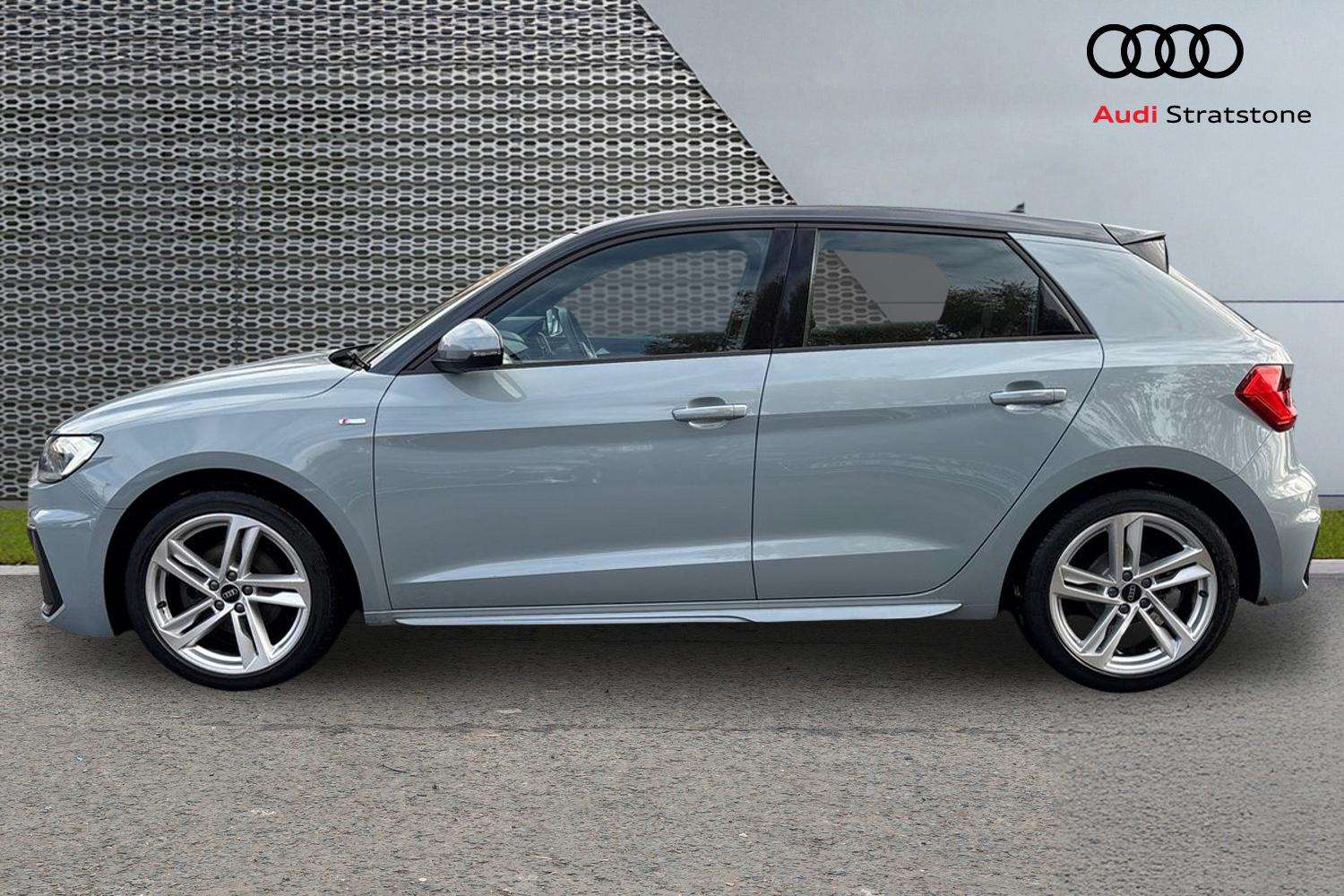 Used Audi A1 2023 for sale - 76339637: Photo 8