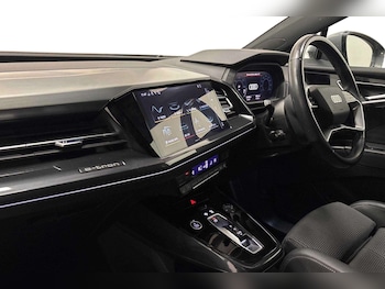 Used Audi Q4 e-tron 2023 for sale - 78978579: Photo