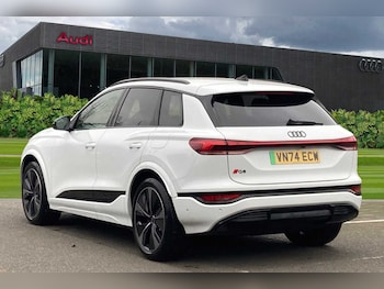 Used Audi Q6 e-tron 2024 for sale - 74716816: Photo