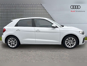 Used Audi A1 2023 for sale - 76100605: Photo