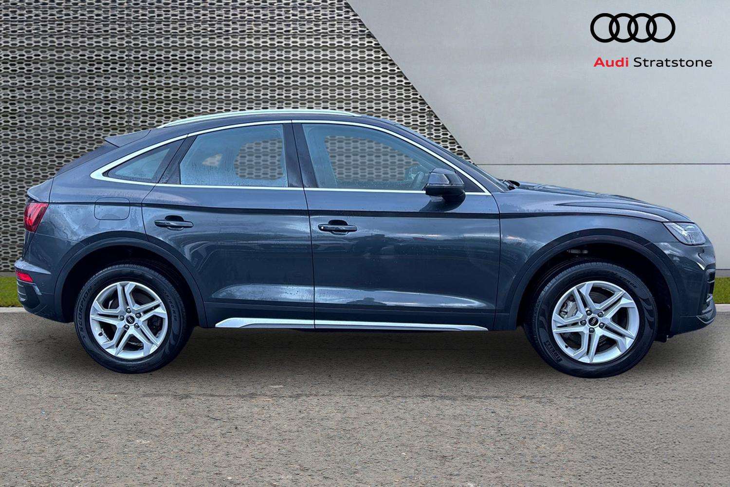 Used Audi Q5 2022 for sale - 76636774: Photo 4