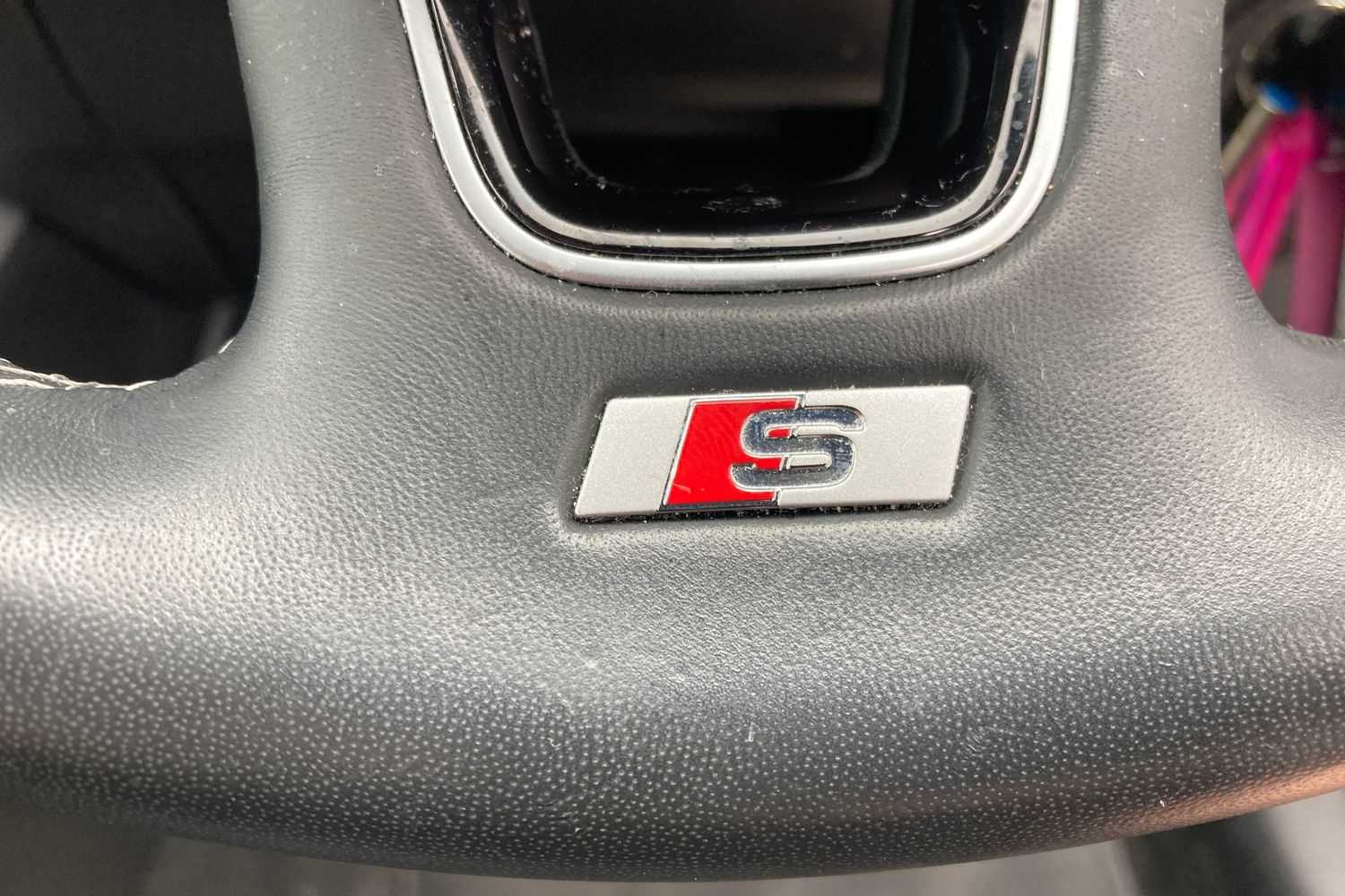 Vehicle 33
