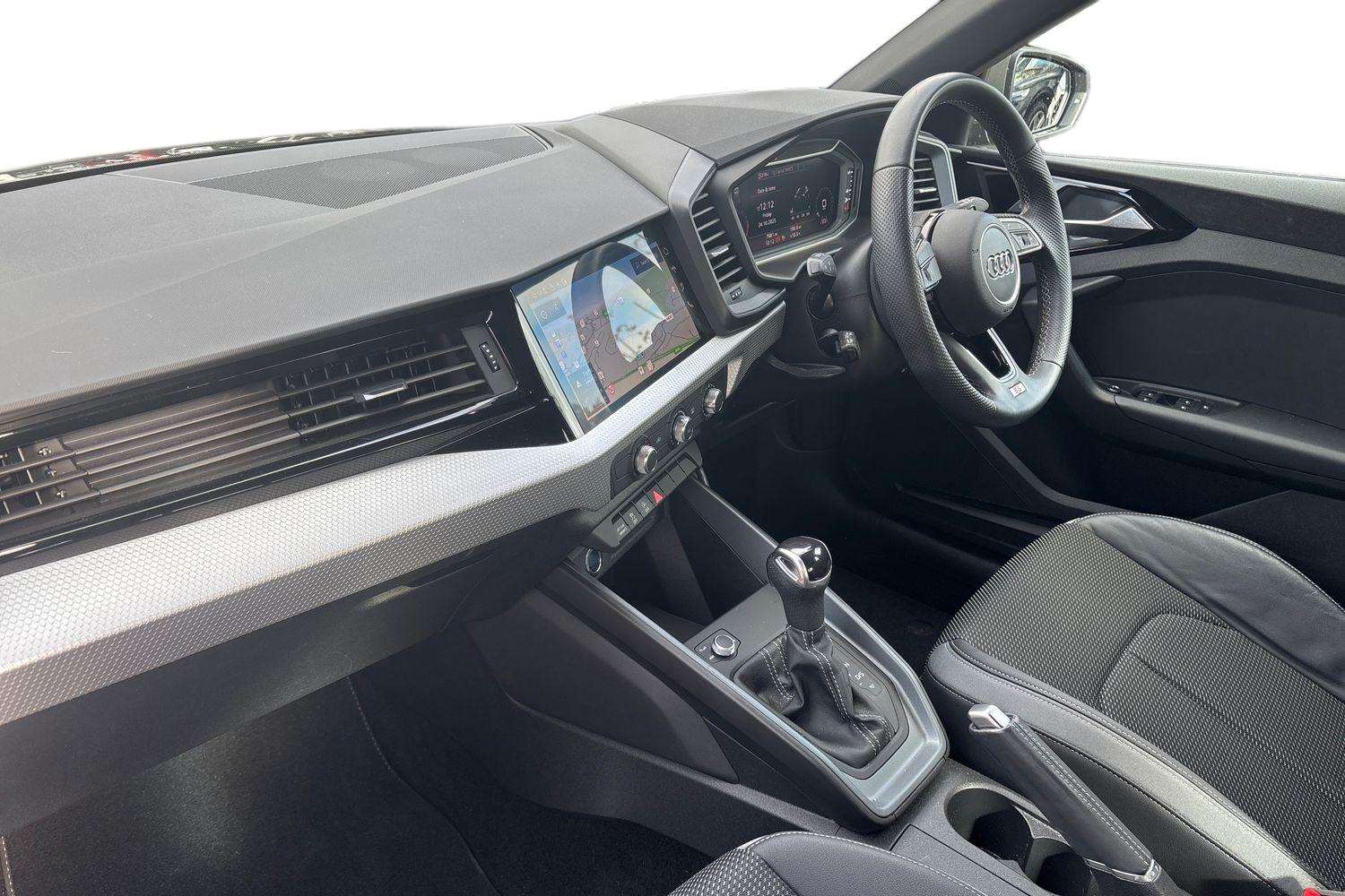 Used Audi A1 2022 for sale - 76624462: Photo 2