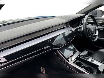 Used Audi A8 2018 for sale - 77615481: Photo