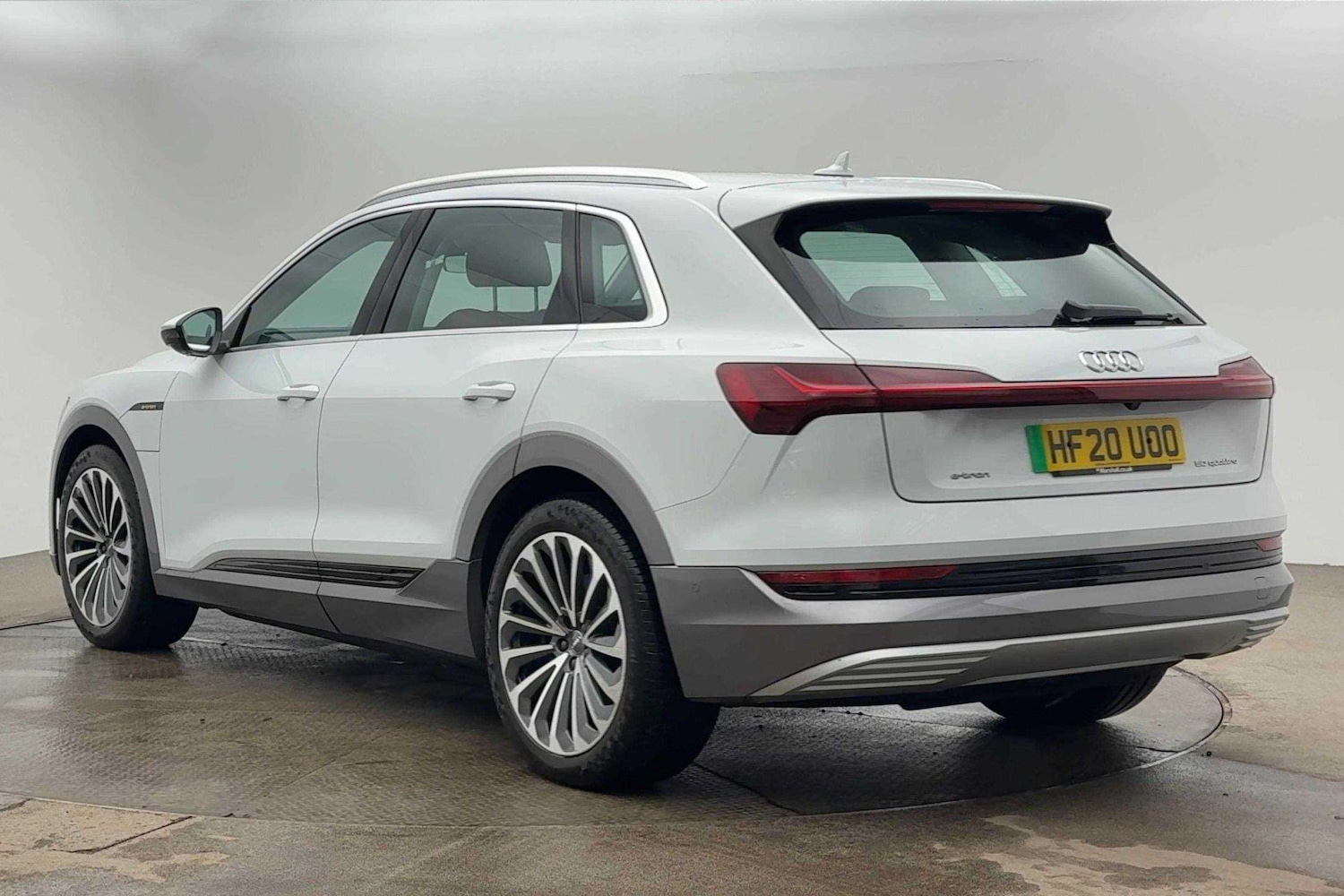 Used Audi e-tron 2020 for sale - 77257268: Photo 3