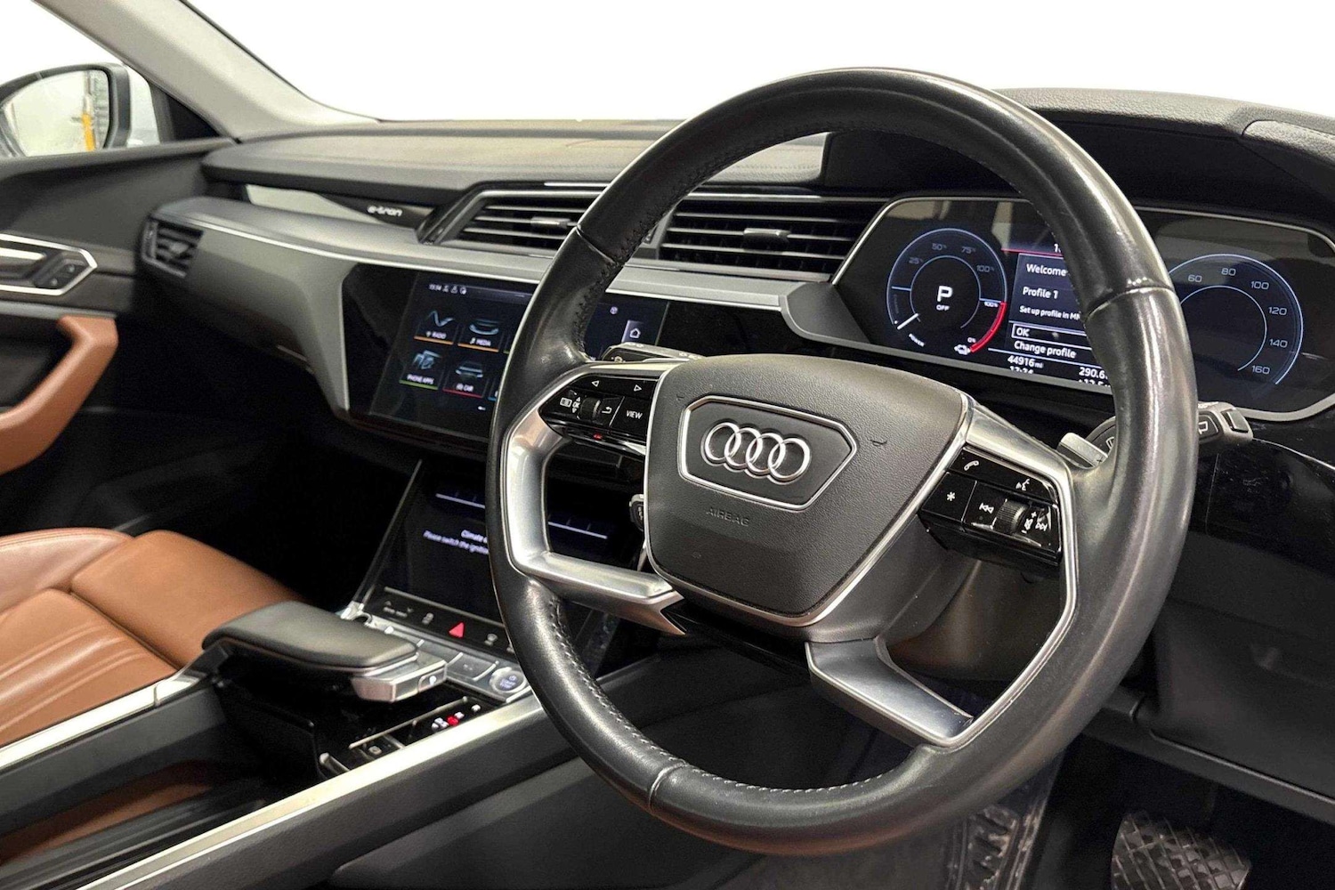 Used Audi e-tron 2020 for sale - 77257268: Photo 6