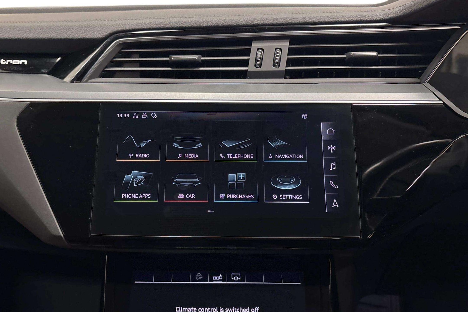 Used Audi e-tron 2020 for sale - 77257268: Photo 8