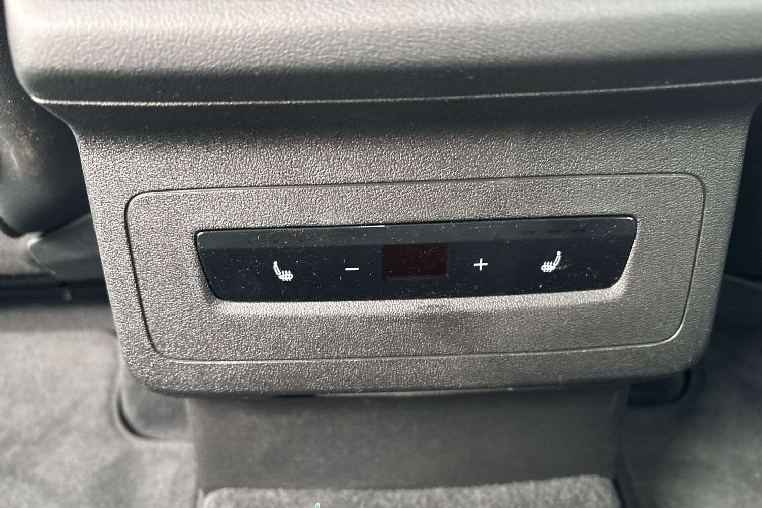 Used Audi Q6 e-tron 2025 for sale - 77083005: Photo 24