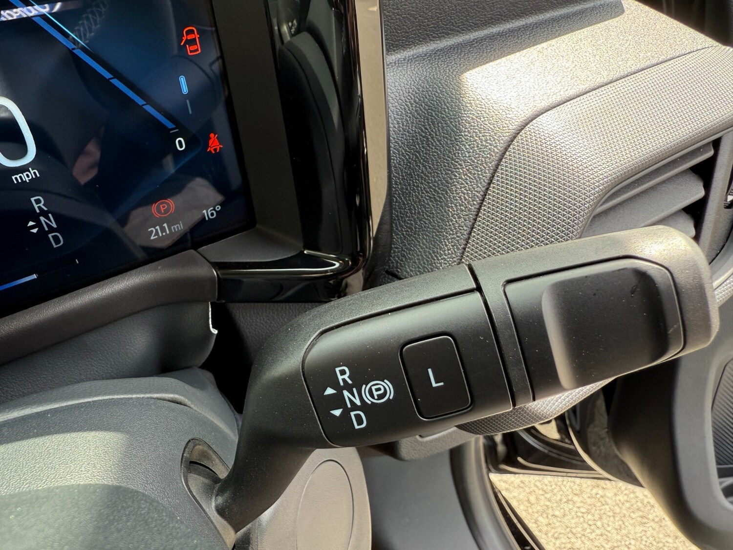 Used Ford Transit Courier for sale - 76622956: Photo 30