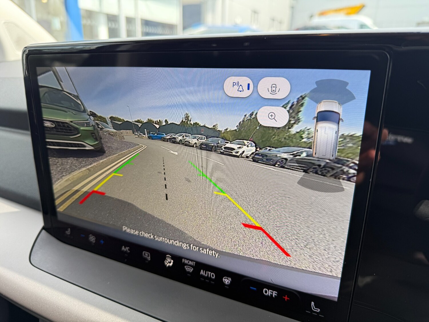 Used Ford Transit Courier for sale - 76622956: Photo 42