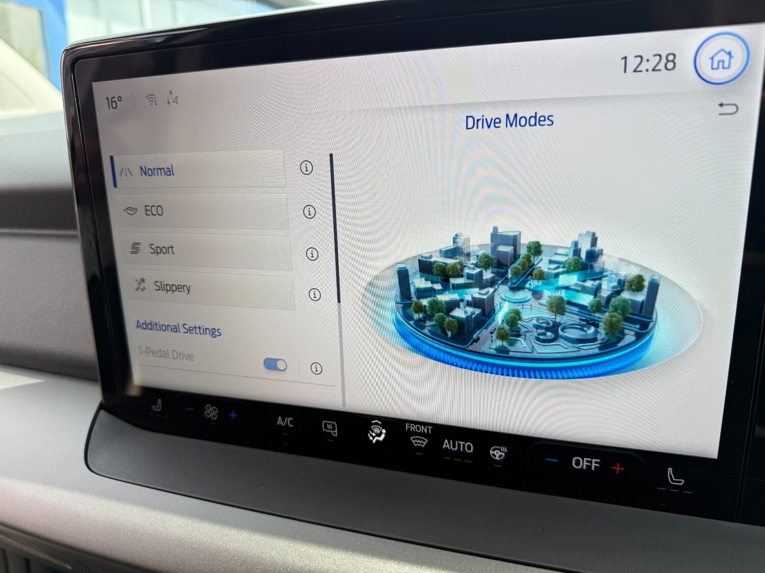 Used Ford Transit Courier for sale - 76622956: Photo 45