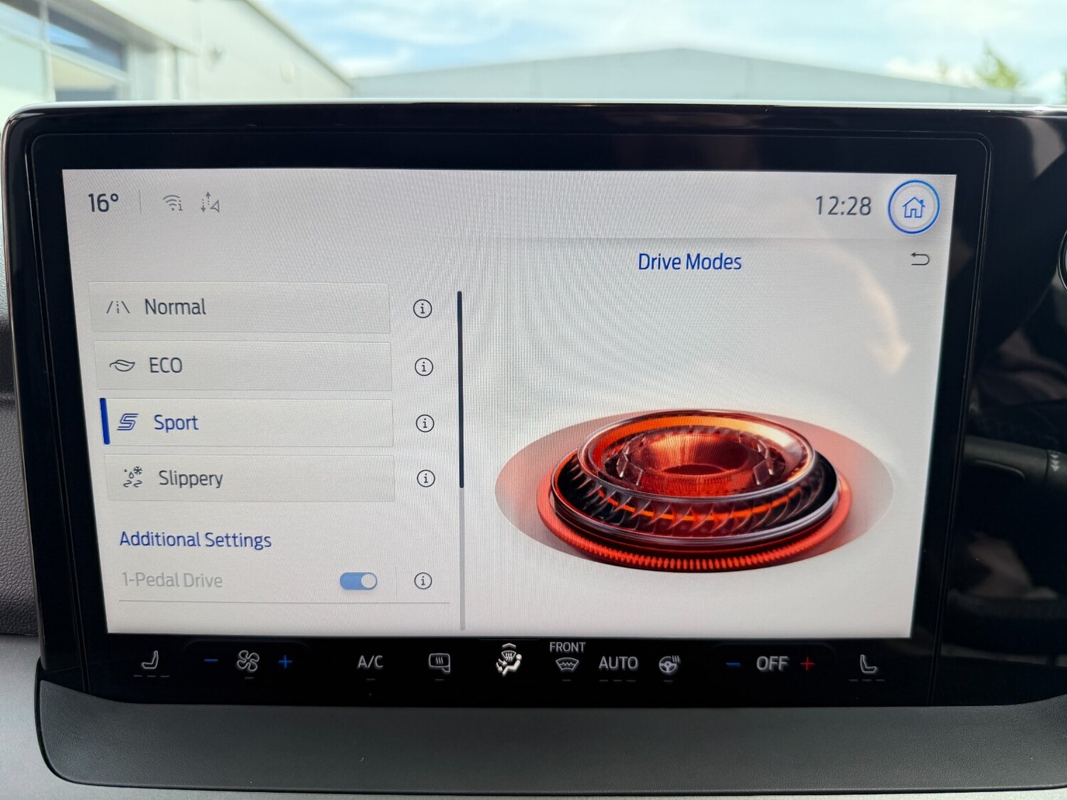 Used Ford Transit Courier for sale - 76622956: Photo 47