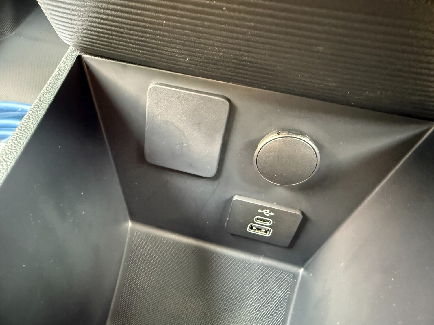 Used Ford Transit Courier for sale - 76622956: Photo 49