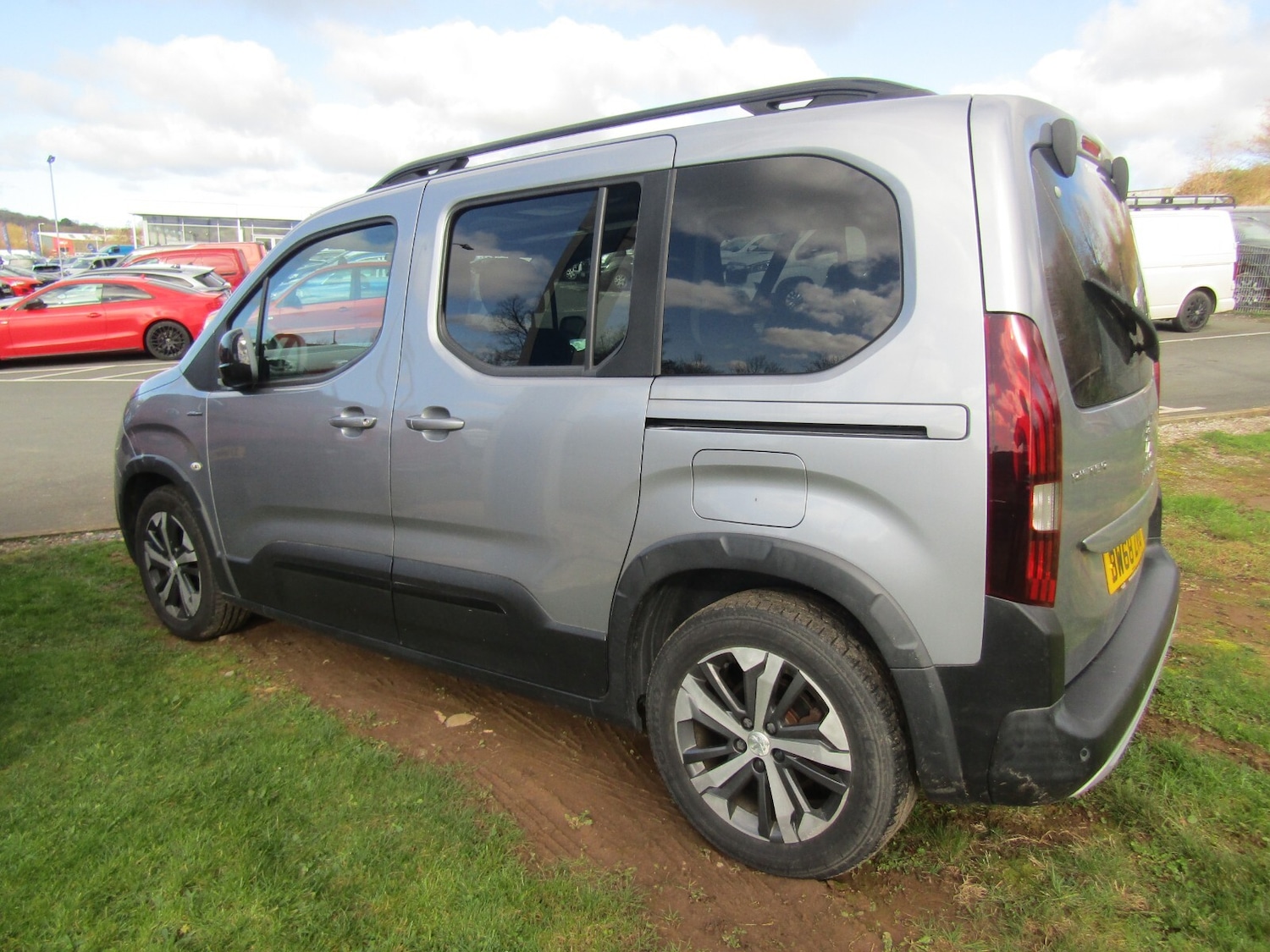 Used Peugeot Rifter 2019 for sale - 77778501: Photo 2