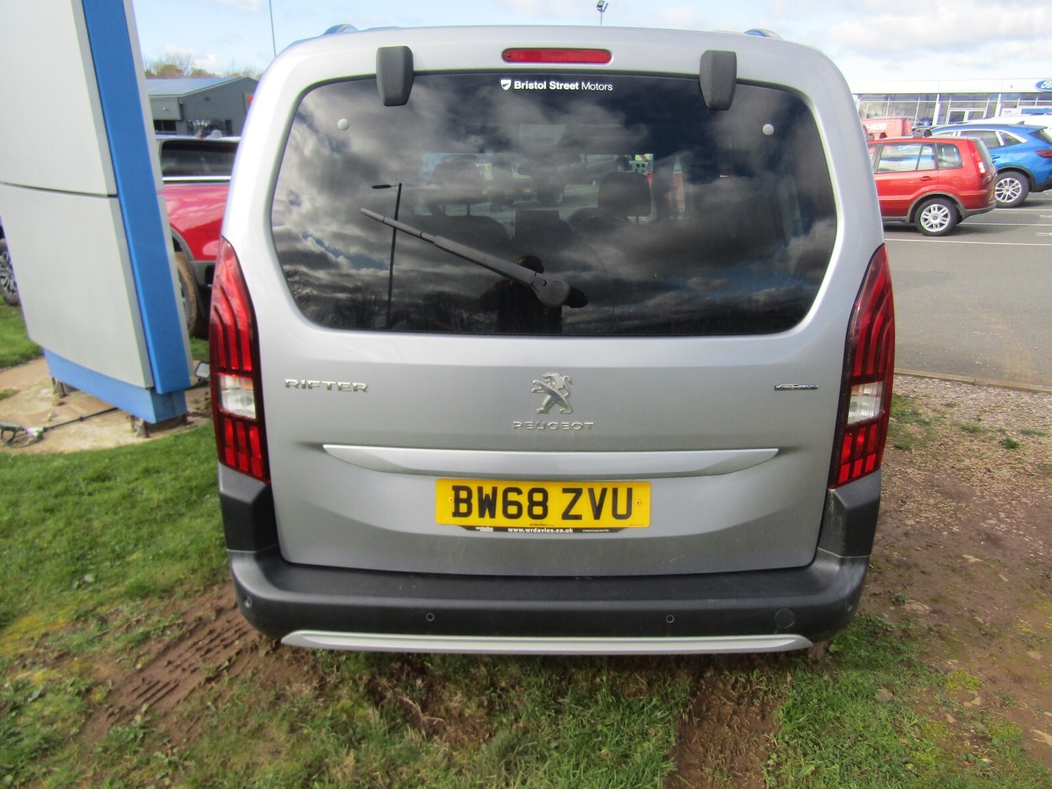 Used Peugeot Rifter 2019 for sale - 77778501: Photo 3