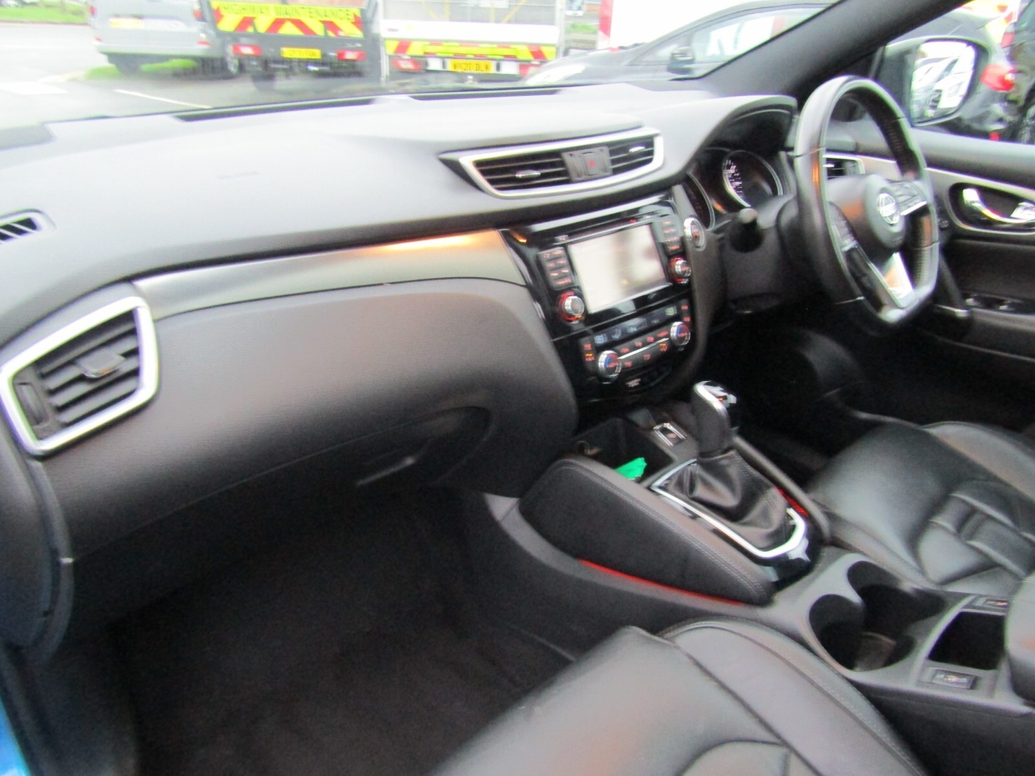 Used Nissan Qashqai 2017 for sale - 76487335: Photo 13