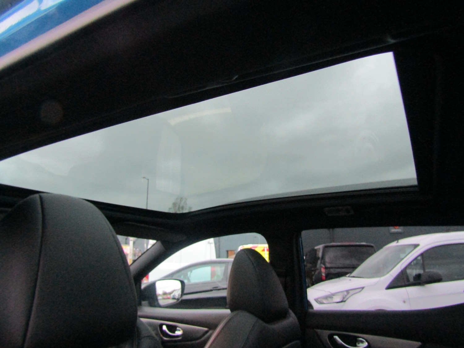 Used Nissan Qashqai 2017 for sale - 76487335: Photo 17