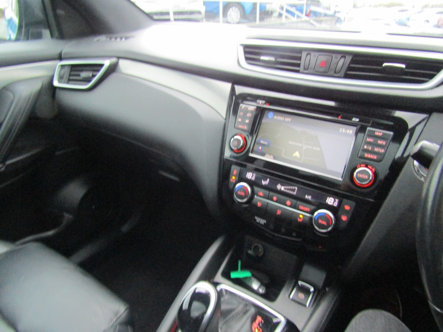 Used Nissan Qashqai 2017 for sale - 76487335: Photo 30