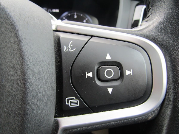 Used Volvo XC60 2020 for sale - 76276718: Photo 33