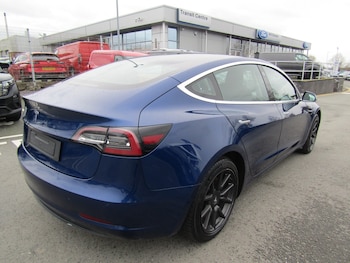Used Tesla Model 3 2019 for sale - 76780178: Photo