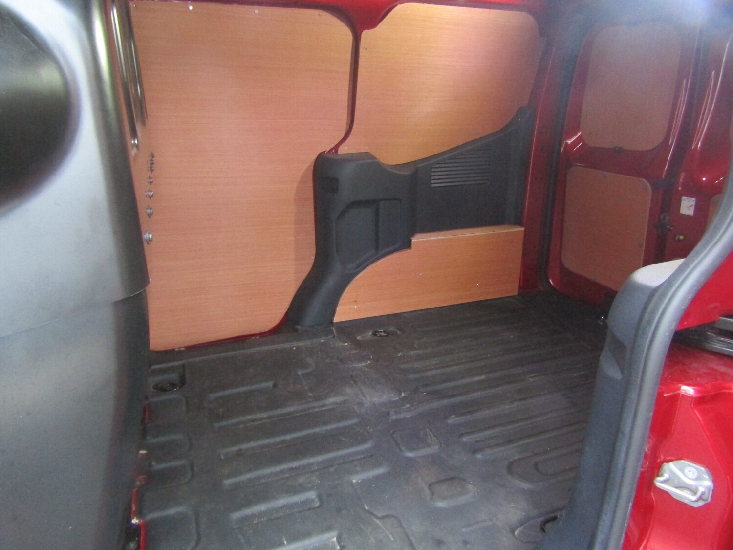 Used Ford Transit Courier 2024 for sale - 76630172: Photo 11