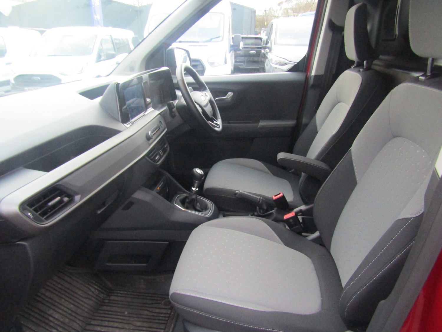 Used Ford Transit Courier 2024 for sale - 76630172: Photo 13