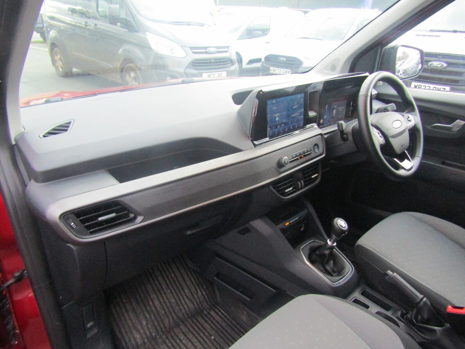 Used Ford Transit Courier 2024 for sale - 76630172: Photo 15