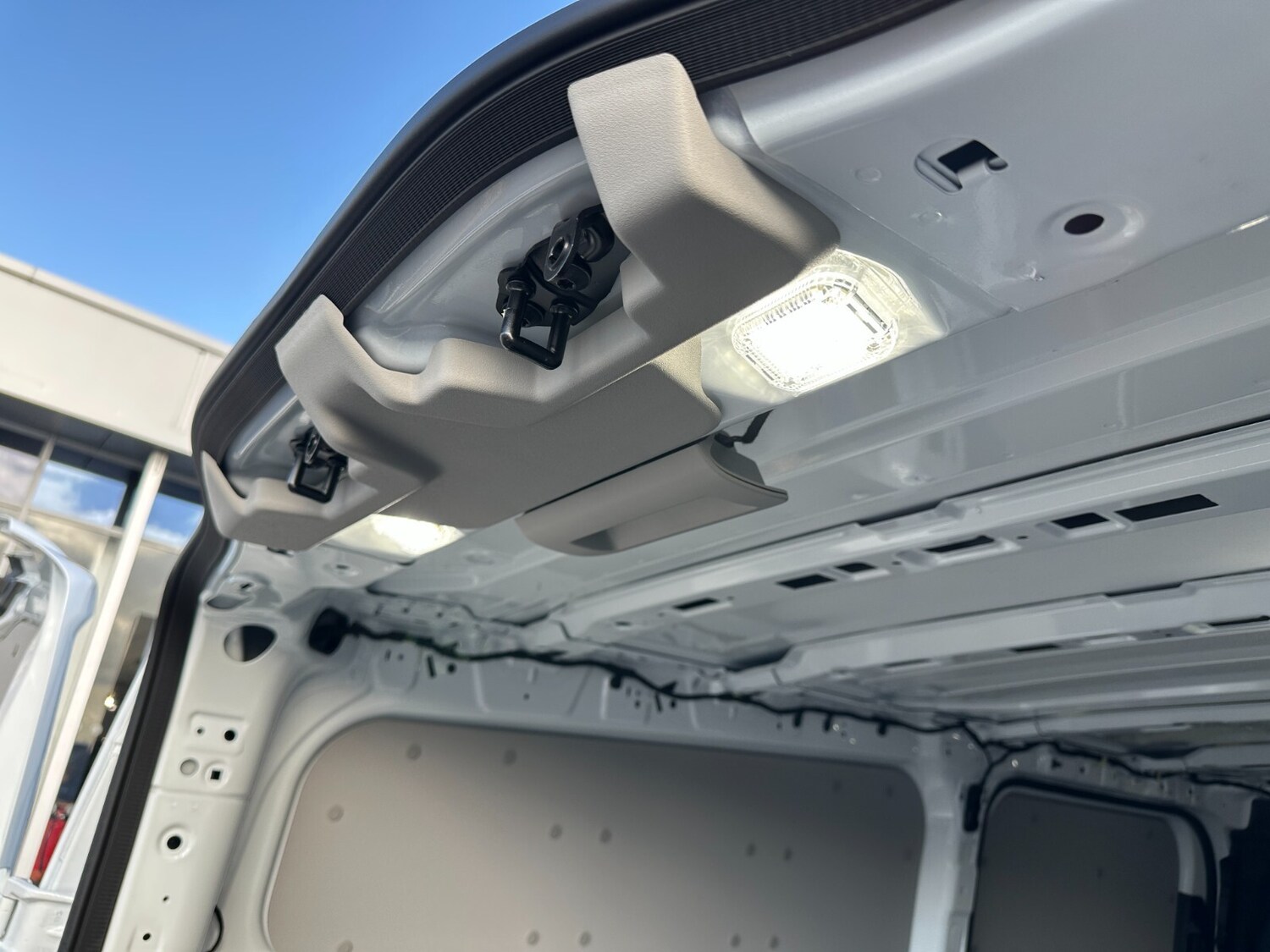 Used Ford Transit Custom for sale - 76622955: Photo 19