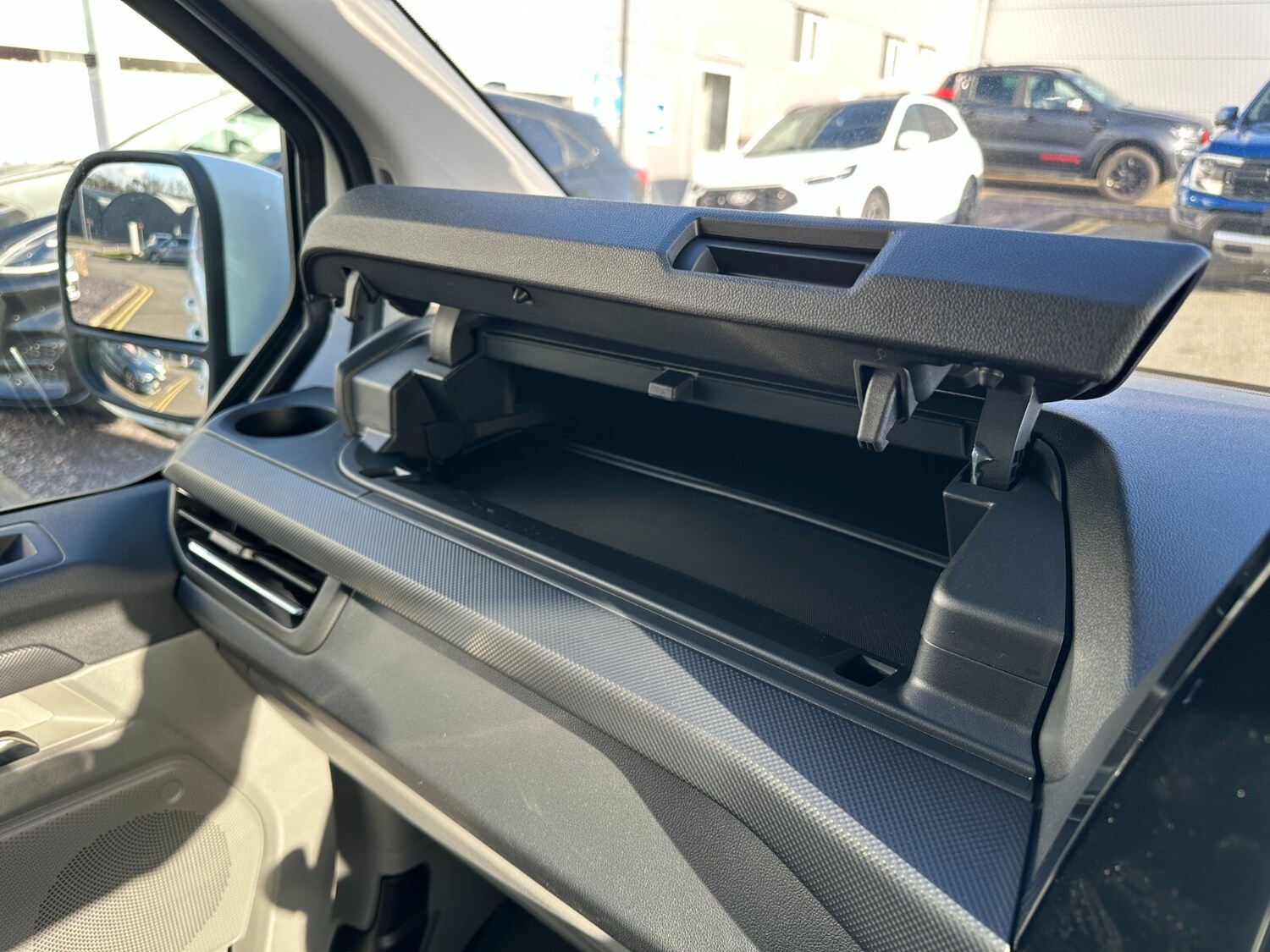 Used Ford Transit Custom for sale - 76622955: Photo 54