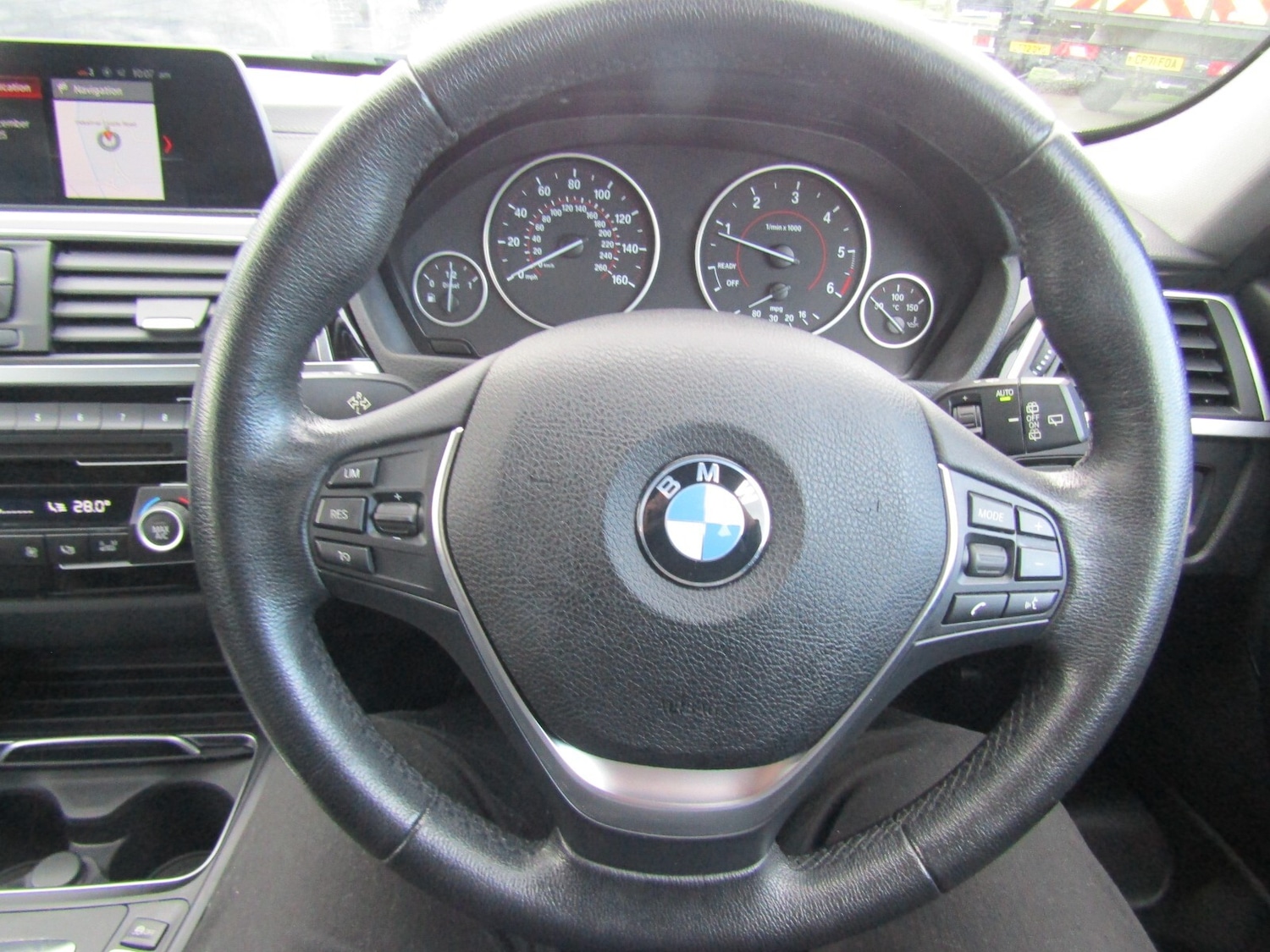 Used BMW 3 Series 2018 for sale - 76921613: Photo 22