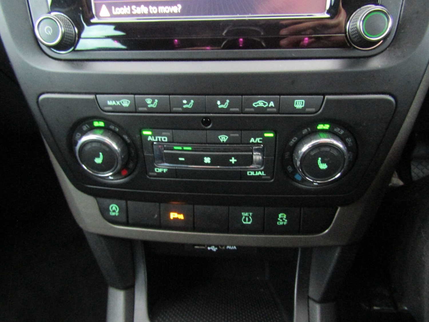 Used Skoda Yeti 2017 for sale - 76780122: Photo 21