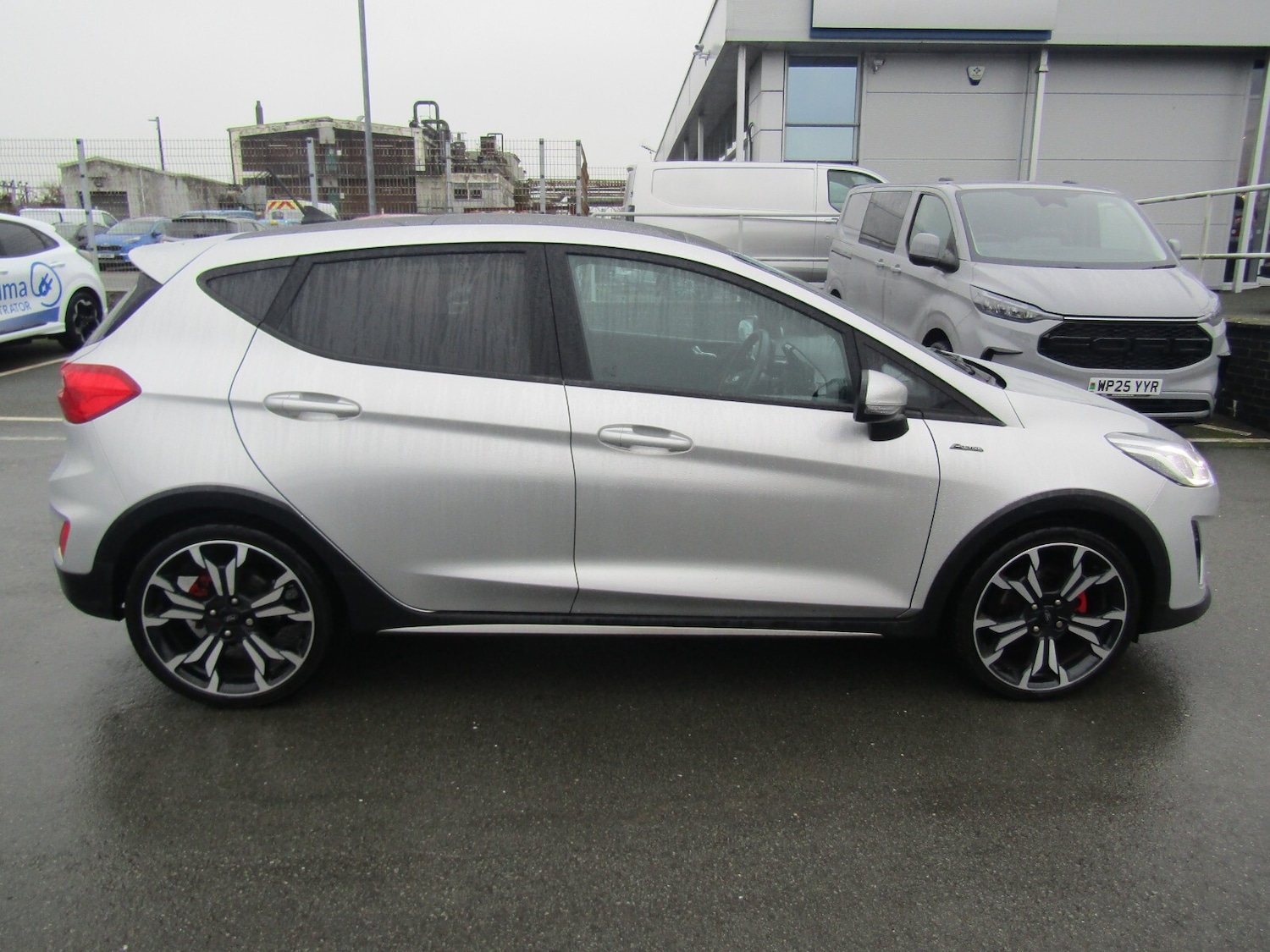 Used Ford Fiesta 2020 for sale - 76722152: Photo 2