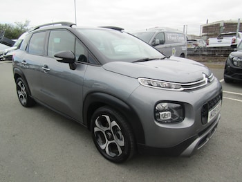 2019 - 1.2 PureTech 110 Flair 5dr [6 speed] - Sat Nav / Rev Camera / Great Value!