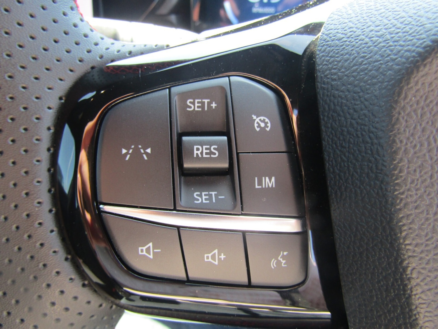 Used Ford Puma 2024 for sale - 76276279: Photo 29