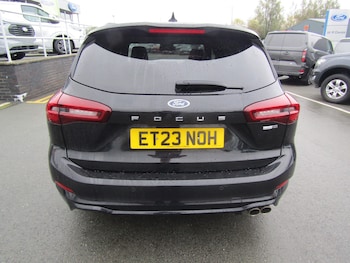 Used Ford Focus 2023 for sale - 76276587: Photo