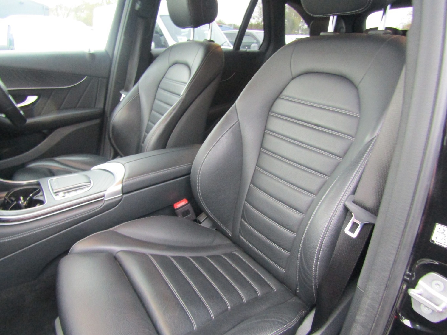 Used Mercedes-Benz GLC 2020 for sale - 76514722: Photo 15