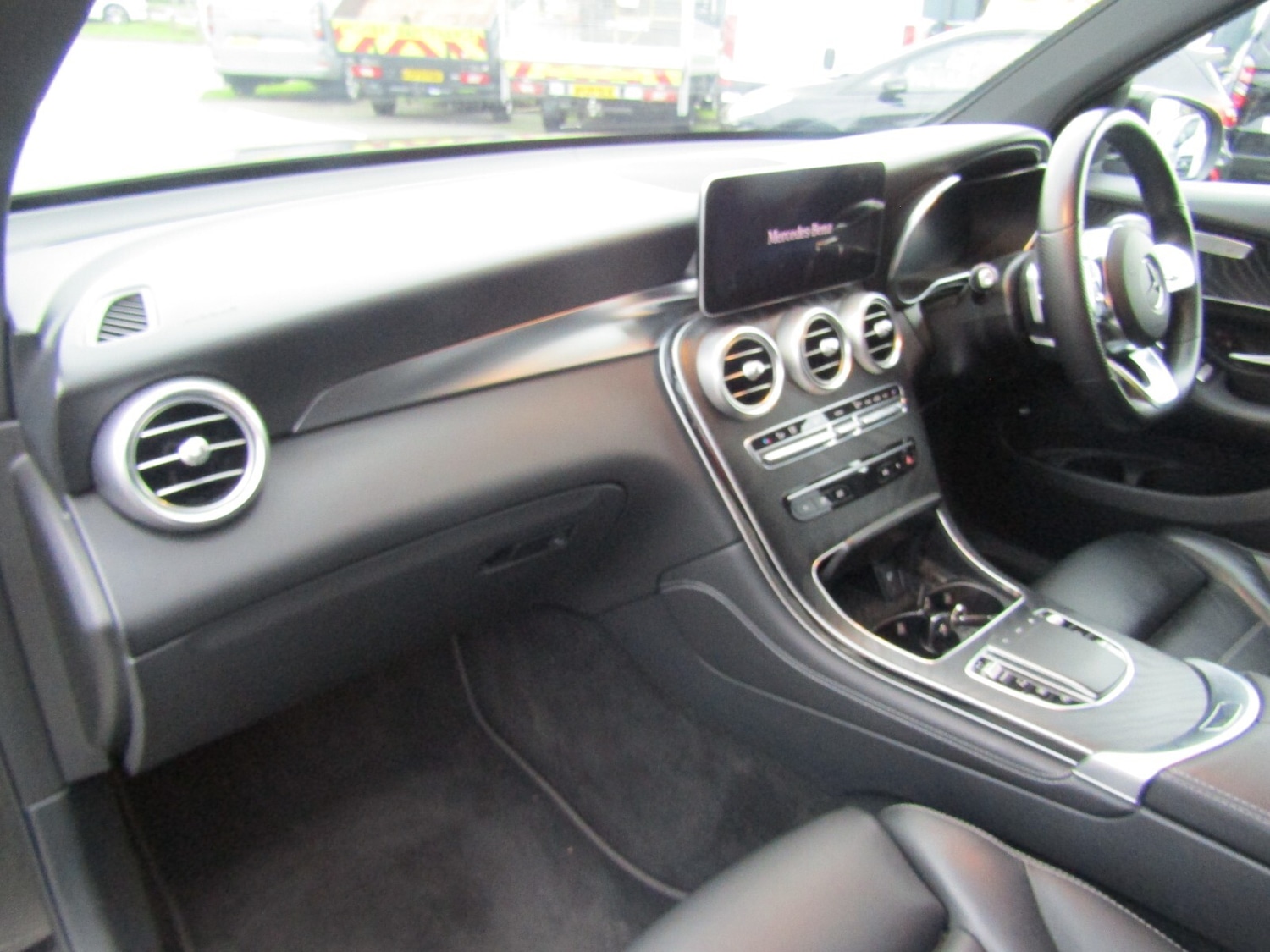 Used Mercedes-Benz GLC 2020 for sale - 76514722: Photo 16