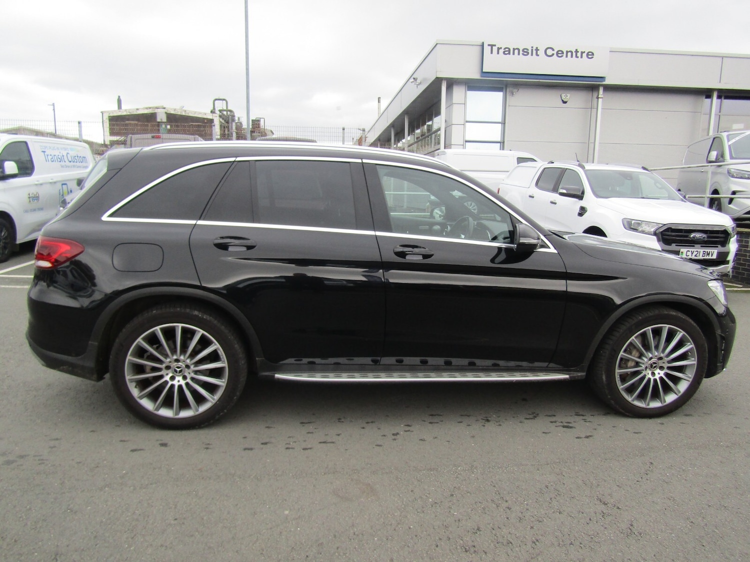 Used Mercedes-Benz GLC 2020 for sale - 76514722: Photo 2