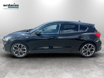 Used Ford Focus 2021 for sale - 78817404: Photo