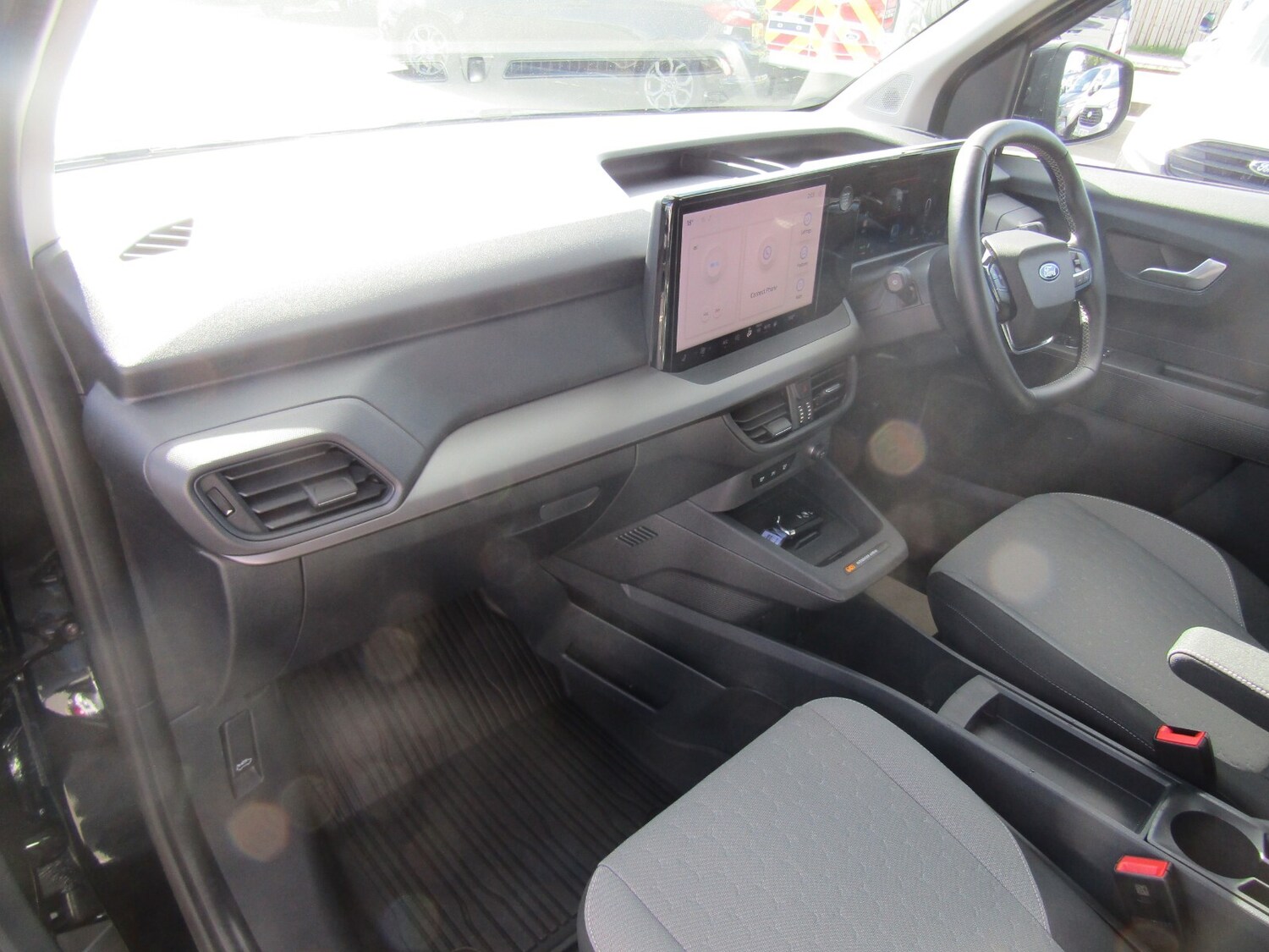 Used Ford Transit Courier 2025 for sale - 76276227: Photo 16