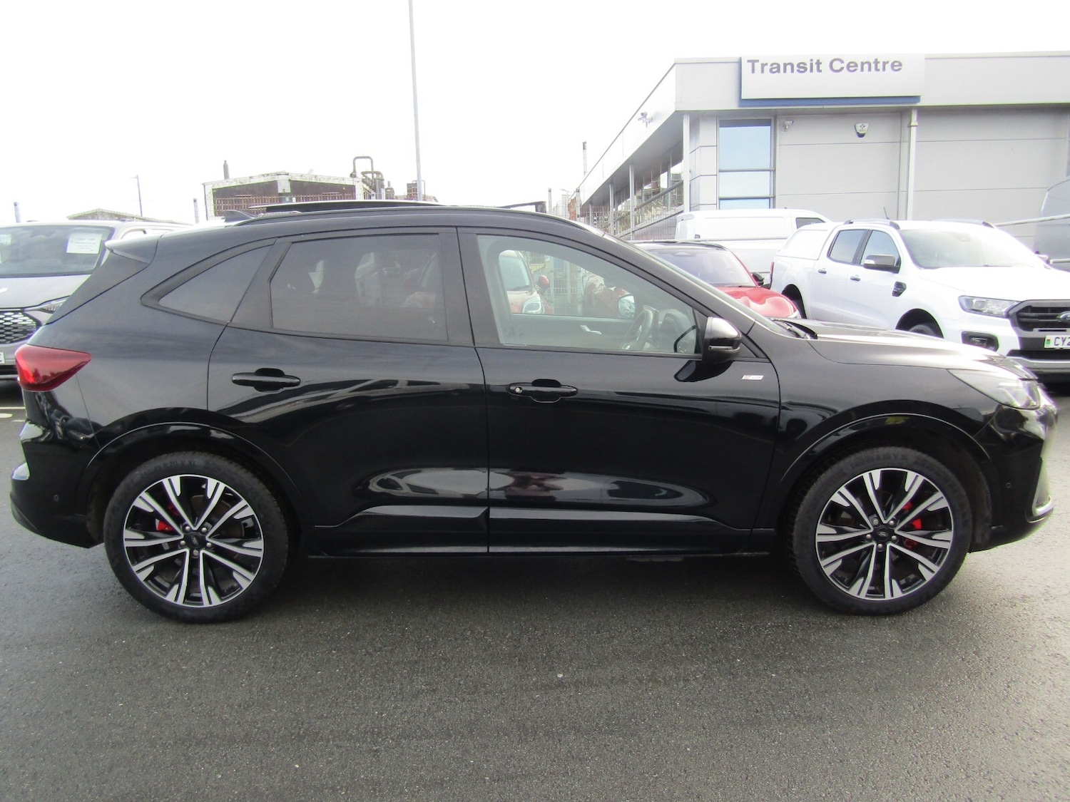 Used Ford Kuga 2024 for sale - 76493999: Photo 2