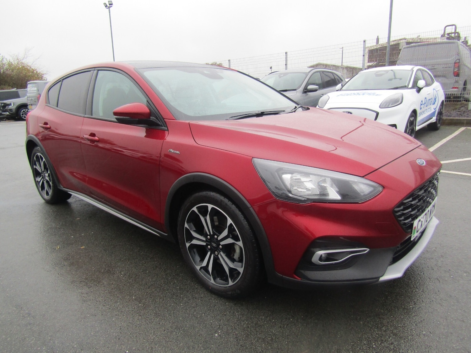 Used Ford Focus 2020 for sale - 76452329: Photo 1