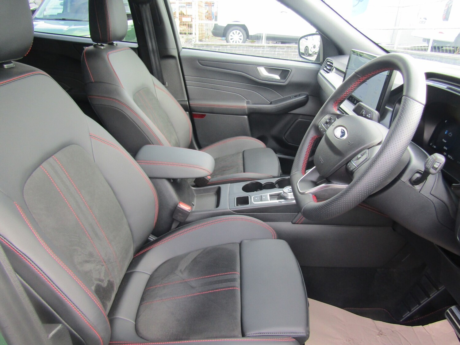 Used Ford Kuga 2024 for sale - 76276389: Photo 21
