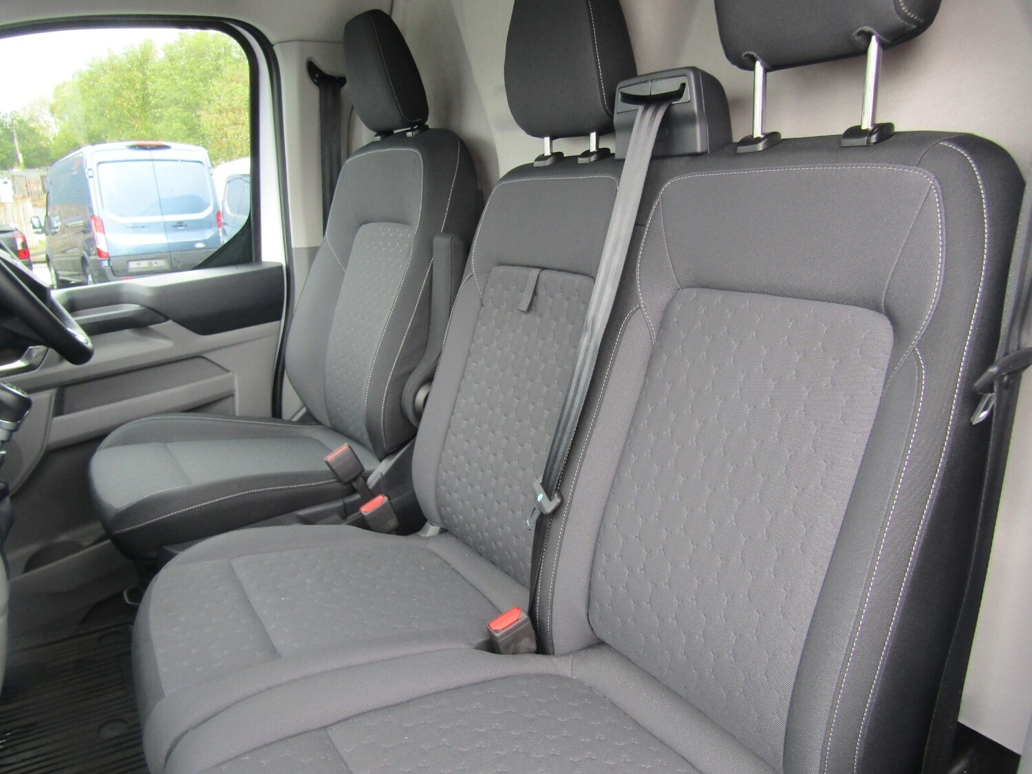 Used Ford Transit Custom 2024 for sale - 77326308: Photo 14