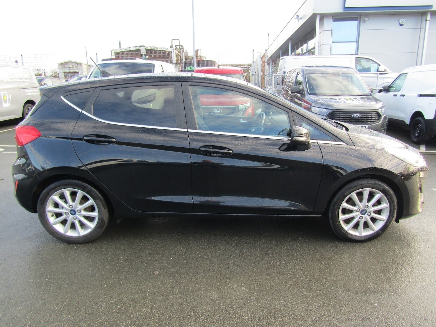 Used Ford Fiesta 2019 for sale - 77186322: Photo 2