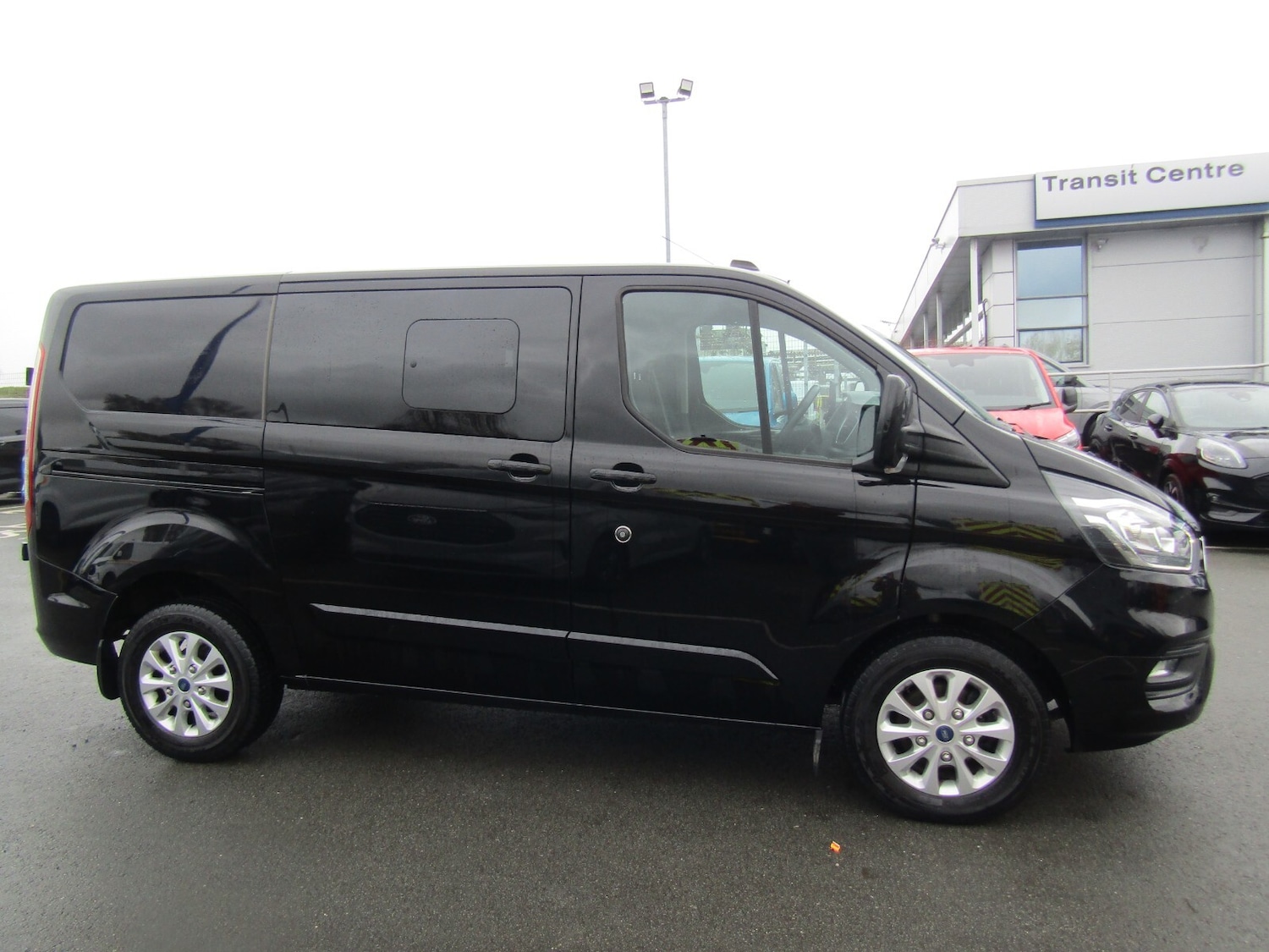 Used Ford Transit Custom 2022 for sale - 77762692: Photo 2